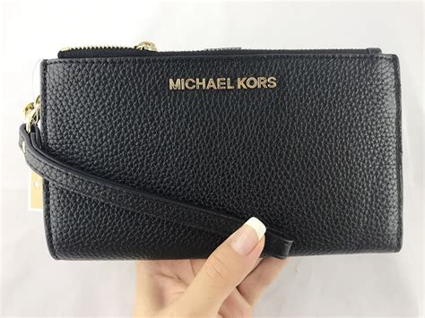 michael kors jet set wallet on chain|michael kors large zip wallet.